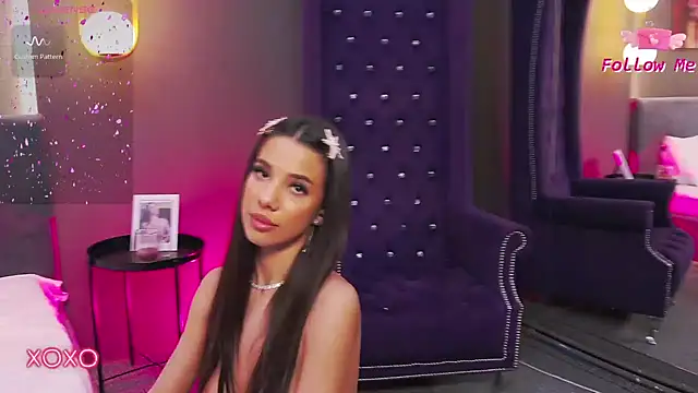 LaraKent online show from 02-04-25, 02:49