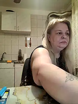 AriannaMilf online show from 04-21-26, 03:02