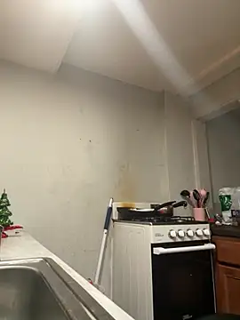 Mr Hughcockslinger online show from 11-14-25, 03:38