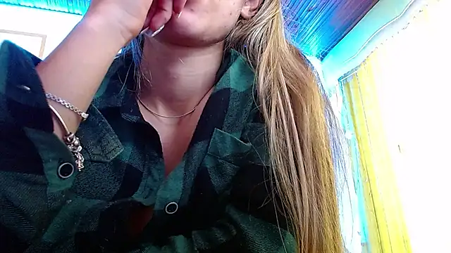Snapshot of Niky_777 chatting on 12-24-24, 06:17 Niky 777 online show from 12-24-24, 06:17