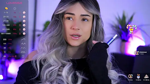 AishaCarter online show from 12-18-25, 04:07