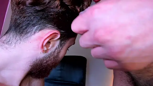 Snapshot of Juan_Castano chatting on 02-01-26, 04:49 Juan Castano online show from 02-01-26, 04:49