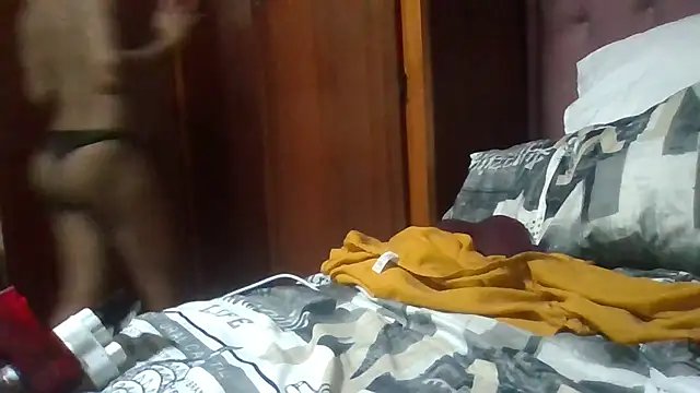 Snapshot of ShooingBunch chatting on 01-07-26, 07:27 ShooingBunch online show from 01-07-26, 07:27