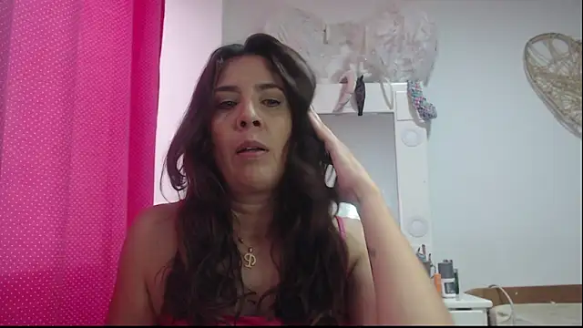 Victoria meester online show from 02-03-25, 02:45