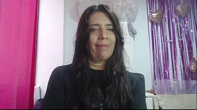 Victoria meester online show from 02-22-25, 09:04