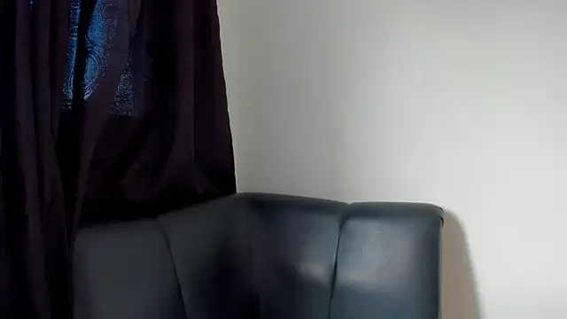 Snapshot of squirttati33 chatting on 02-07-25, 02:26 squirttati33 online show from 02-07-25, 02:26