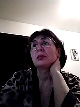 Snapshot of AlbinaXPretty chatting on 12-06-24, 07:34 AlbinaXPretty online show from 12-06-24, 07:34