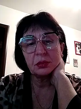 Snapshot of AlbinaXPretty chatting on 12-07-24, 07:54 AlbinaXPretty online show from 12-07-24, 07:54