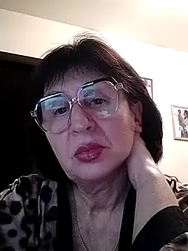 Snapshot of AlbinaXPretty chatting on 12-27-24, 09:22 AlbinaXPretty online show from 12-27-24, 09:22