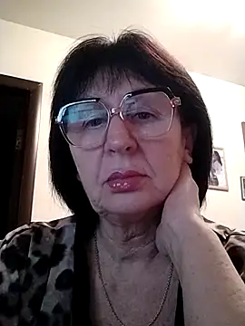 Snapshot of AlbinaXPretty chatting on 01-14-25, 05:19 AlbinaXPretty online show from 01-14-25, 05:19