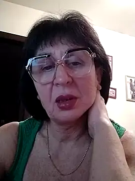 Snapshot of AlbinaXPretty chatting on 01-16-25, 04:07 AlbinaXPretty online show from 01-16-25, 04:07