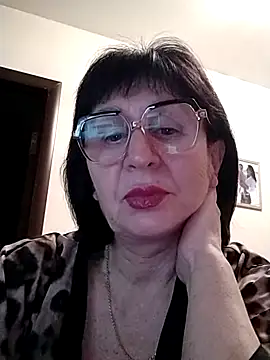 Snapshot of AlbinaXPretty chatting on 01-19-25, 09:34 AlbinaXPretty online show from 01-19-25, 09:34