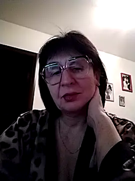 Snapshot of AlbinaXPretty chatting on 01-26-25, 06:58 AlbinaXPretty online show from 01-26-25, 06:58
