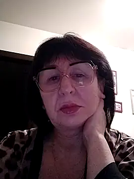 Snapshot of AlbinaXPretty chatting on 01-28-25, 04:50 AlbinaXPretty online show from 01-28-25, 04:50
