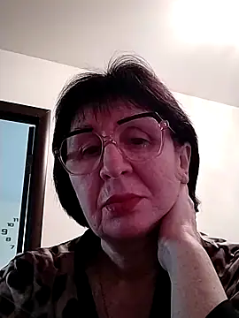 Snapshot of AlbinaXPretty chatting on 02-02-25, 01:08 AlbinaXPretty online show from 02-02-25, 01:08