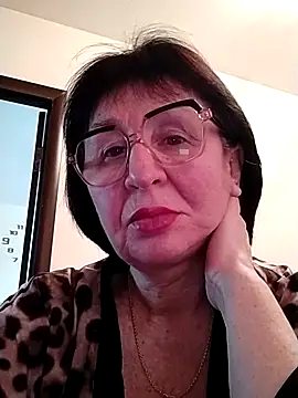 Snapshot of AlbinaXPretty chatting on 02-23-25, 09:22 AlbinaXPretty online show from 02-23-25, 09:22
