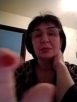 Snapshot of AlbinaXPretty chatting on 03-02-25, 11:18 AlbinaXPretty online show from 03-02-25, 11:18