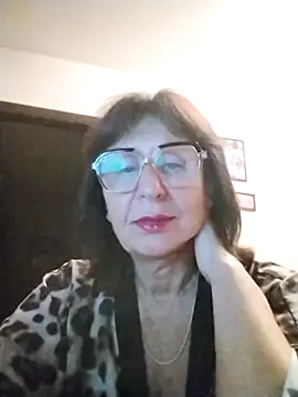 Snapshot of AlbinaXPretty chatting on 09-13-25, 08:08 AlbinaXPretty online show from 09-13-25, 08:08
