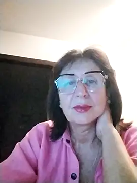 Snapshot of AlbinaXPretty chatting on 09-22-25, 07:05 AlbinaXPretty online show from 09-22-25, 07:05