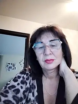 Snapshot of AlbinaXPretty chatting on 10-02-25, 07:26 AlbinaXPretty online show from 10-02-25, 07:26