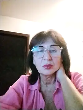 Snapshot of AlbinaXPretty chatting on 10-08-25, 07:11 AlbinaXPretty online show from 10-08-25, 07:11