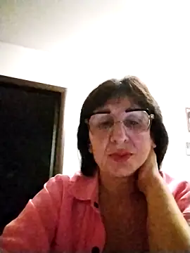 Snapshot of AlbinaXPretty chatting on 10-17-25, 06:54 AlbinaXPretty online show from 10-17-25, 06:54