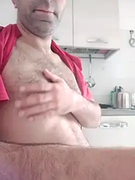 Snapshot of Passivello9 chatting on 11-23-25, 02:39 Passivello9 online show from 11-23-25, 02:39