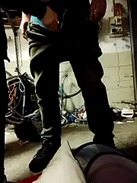 Snapshot of Passivello9 chatting on 12-03-25, 03:14 Passivello9 online show from 12-03-25, 03:14