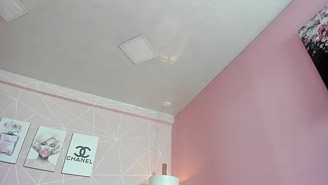 dolly zoe online show from 10-21-25, 10:10