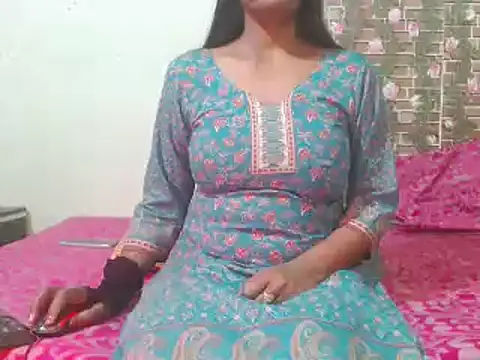 Snapshot of nikitahot3 chatting on 02-07-25, 12:39 nikitahot3 online show from 02-07-25, 12:39