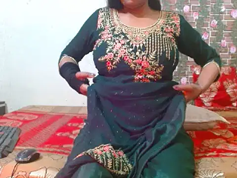 Snapshot of nikitahot3 chatting on 02-16-25, 08:54 nikitahot3 online show from 02-16-25, 08:54