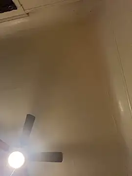 xocrybaby online show from 11-30-25, 10:25