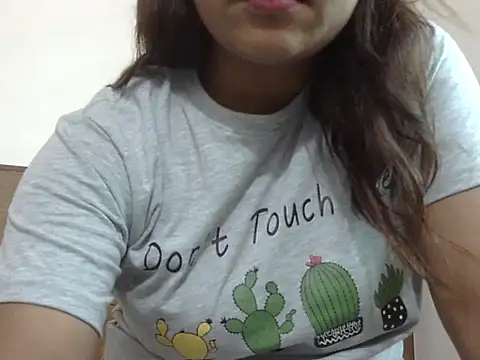 shekira99 online show from 10-24-25, 01:03