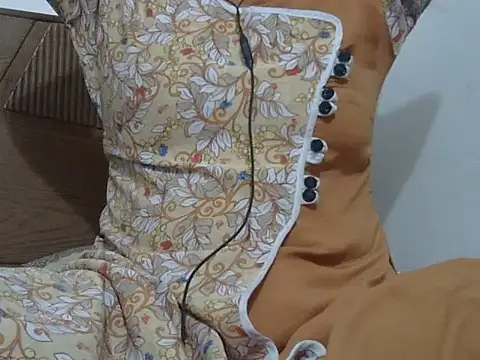 shekira99 online show from 11-06-25, 02:07