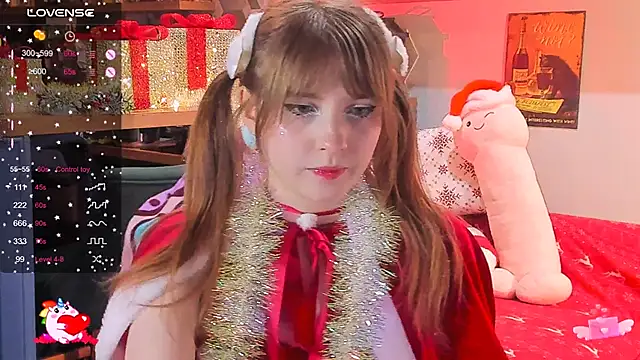 Snapshot of AliceLanley chatting on 12-25-24, 12:58 AliceLanley online show from 12-25-24, 12:58
