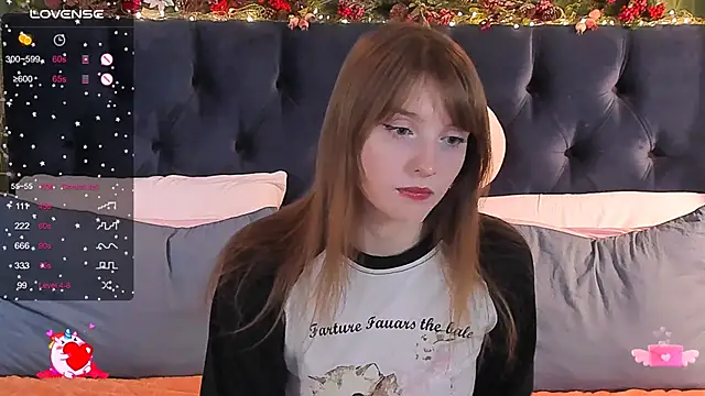 Snapshot of AliceLanley chatting on 01-25-25, 11:34 AliceLanley online show from 01-25-25, 11:34