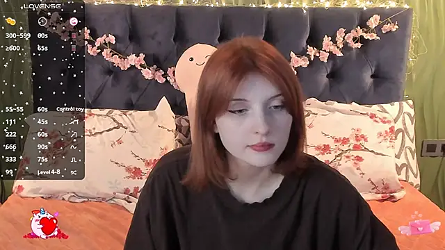 Snapshot of AliceLanley chatting on 10-03-25, 11:18 AliceLanley online show from 10-03-25, 11:18