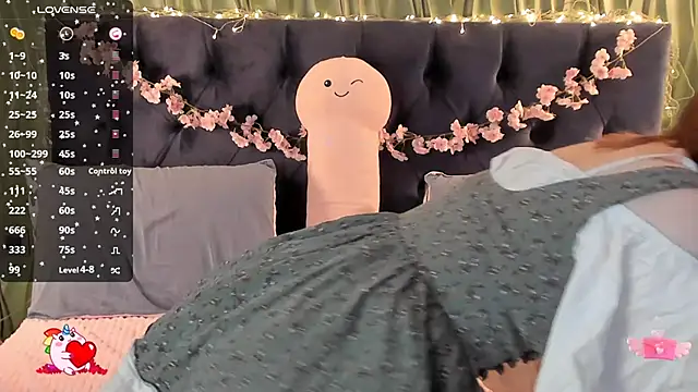 AliceLanley online show from 11-18-25, 11:25