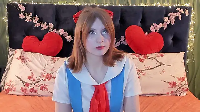 Snapshot of AliceLanley chatting on 02-19-26, 02:13 AliceLanley online show from 02-19-26, 02:13