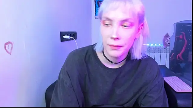 dollmore online show from 07-16-26, 04:57