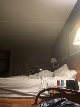 Stressreliever82 online show from 03-18-26, 07:44