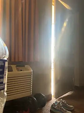 Stressreliever82 online show from 03-25-26, 02:45