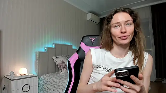 ooksiiii online show from 04-05-26, 06:05