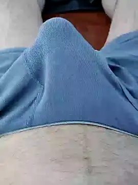 J O R online show from 12-21-25, 11:01