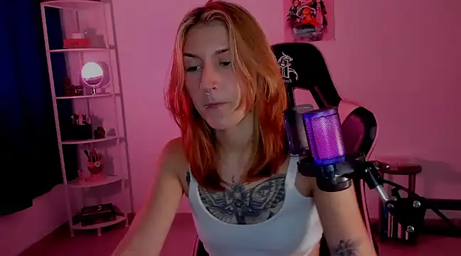 Snapshot of Dakotaa_ chatting on 01-18-25, 04:48 Dakotaa  online show from 01-18-25, 04:48