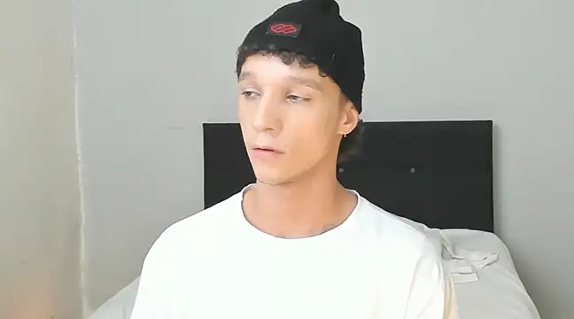 angelcortes online show from 03-13-25, 09:05