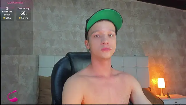 angelcortes online show from 12-03-25, 11:41