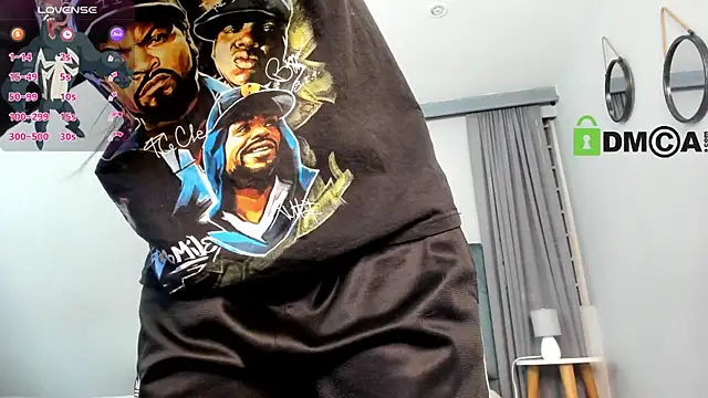 CoralineRicce  online show from 11-23-25, 09:58