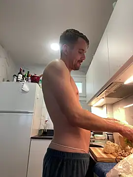 julian333 online show from 03-13-25, 01:50