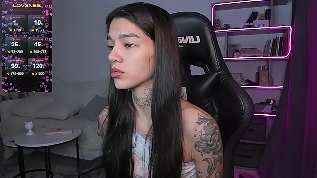 vinkitinkii online show from 12-27-24, 06:57